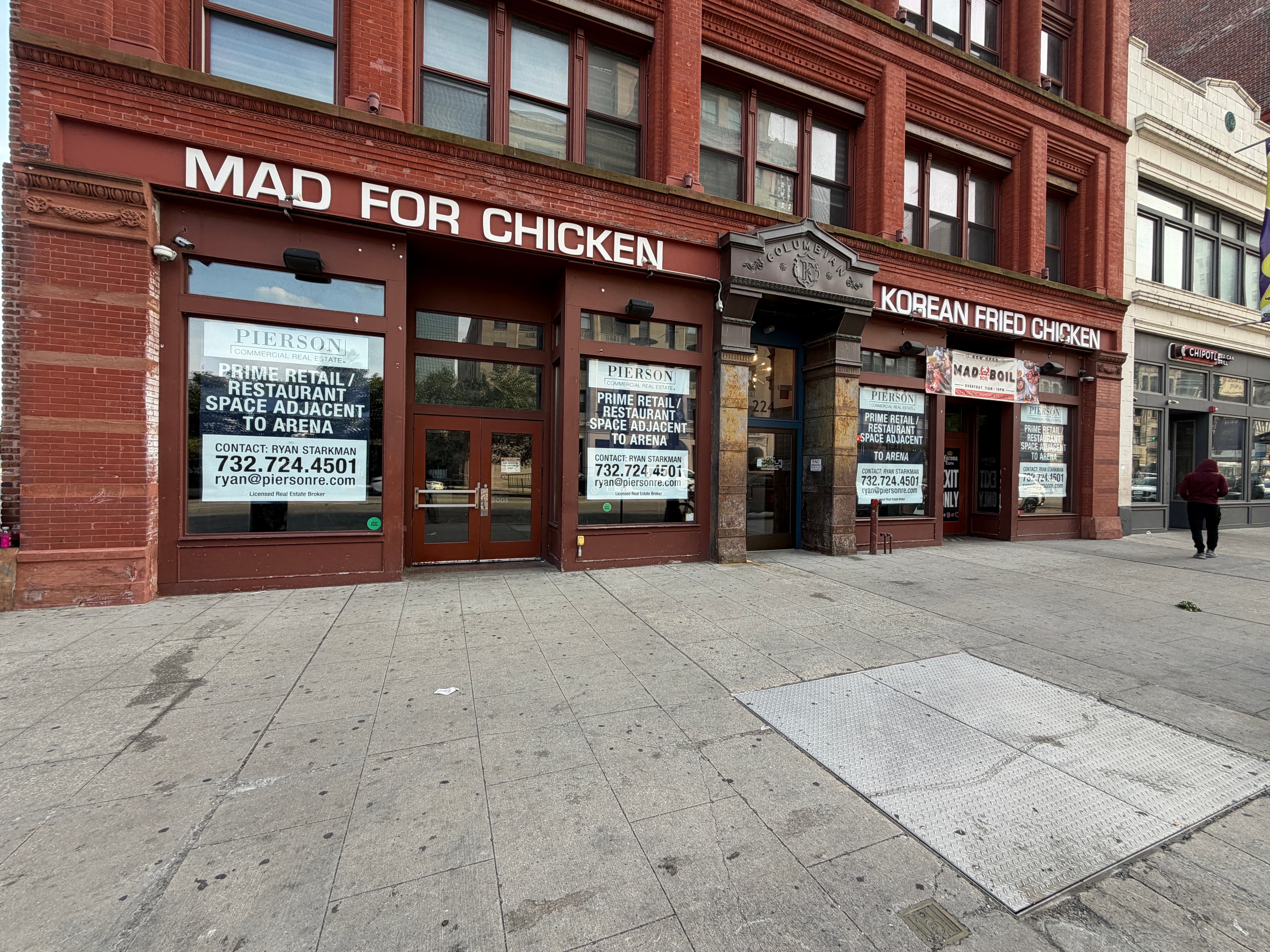 224 Market Street storefront